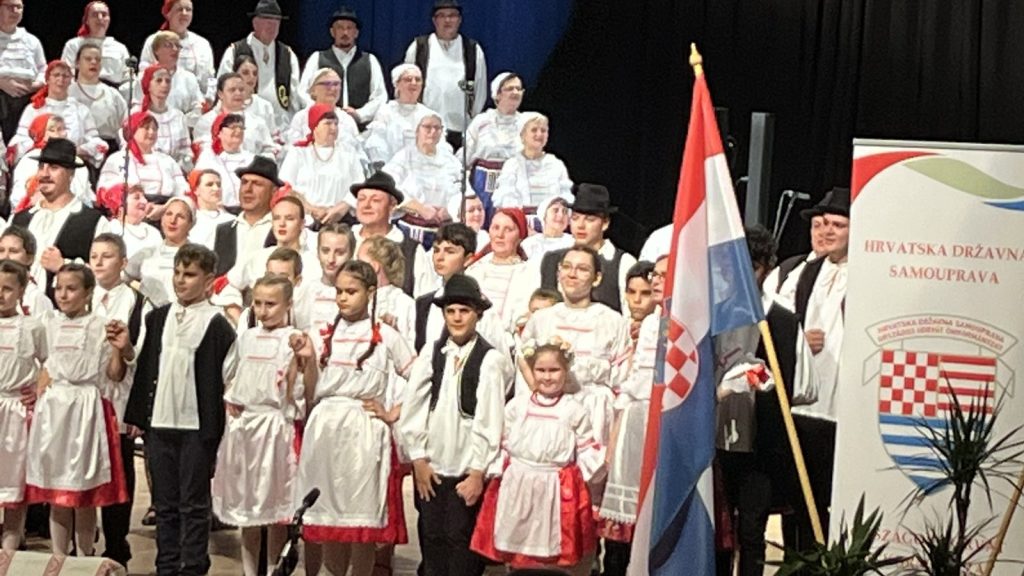 huramenti horvatok